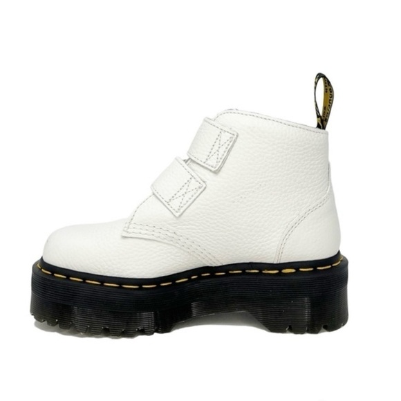 New Dr. Martens Devon Heart Platform White Leather Ankle Boots Kid’s Size 4 (36) - Picture 3 of 11